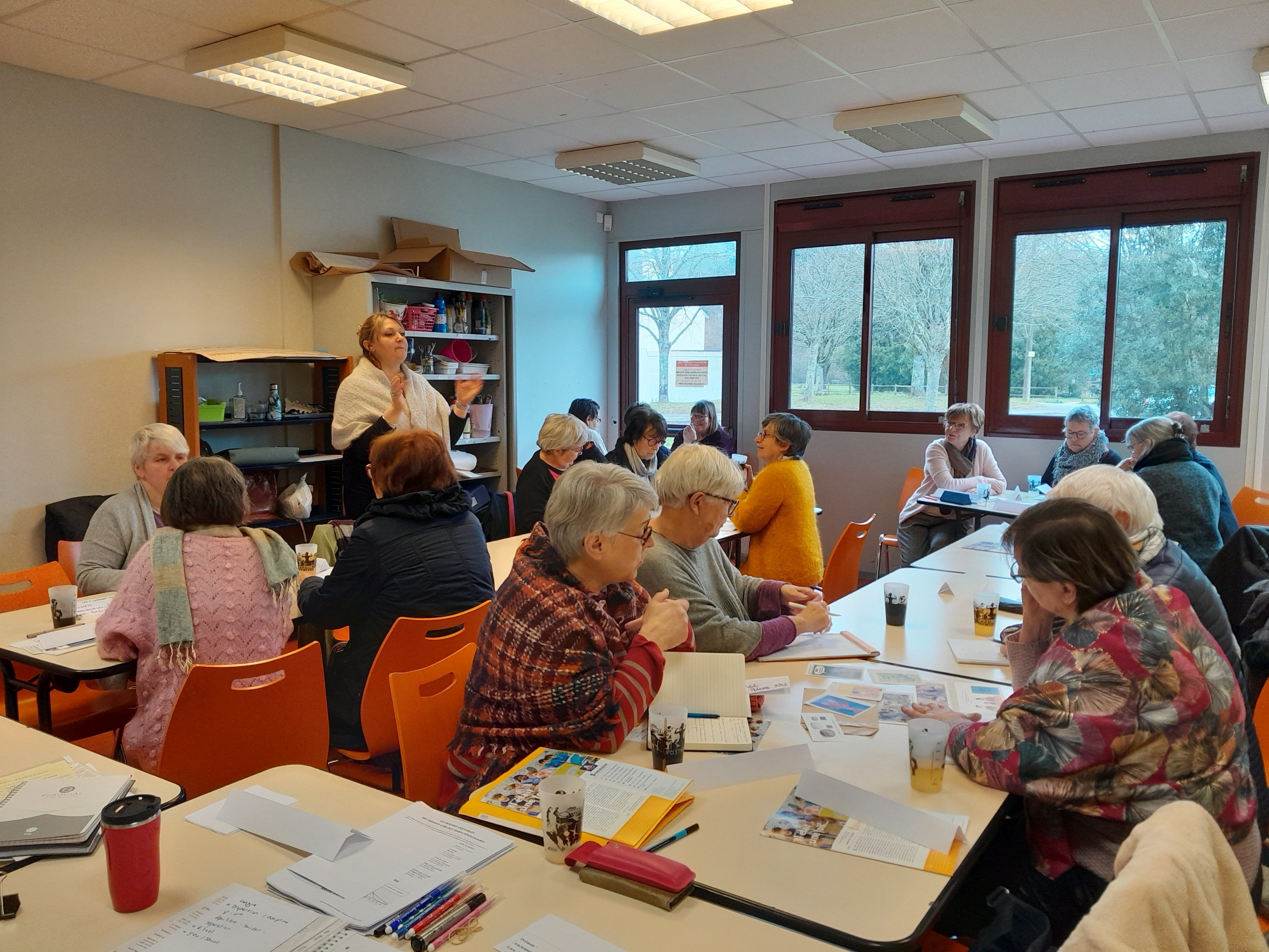 Formation des bénévoles Lire et Faire Lire sur le développement de l ...